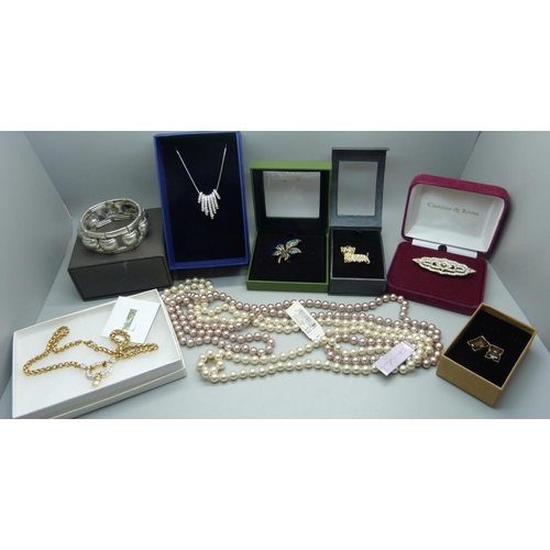 939 - Assorted designer jewellery including Dyberg Kern, Swarovski, etc.