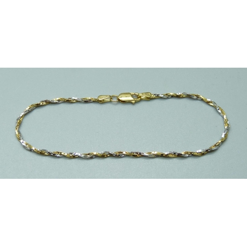 975 - An 18ct gold bracelet, marked 750 Italy, 3.5g, 18.5cm