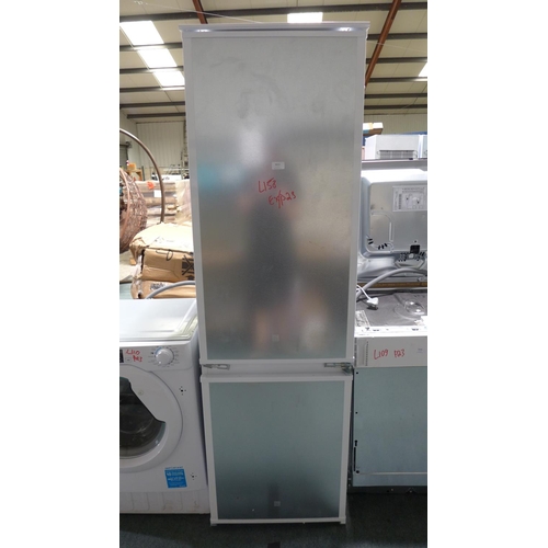 3031 - Zanussi integrated fridge/freezer - MODEL ZNFN18E53   (398-158)     * This lot is subject to vat