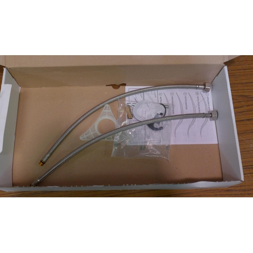 3070 - Artemis Chrome Mixer tap (398-178)     * This lot is subject to vat