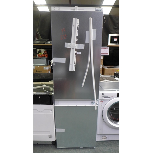 3155 - BOSCH Integrated 60/40  Fridge freezer (Model: KIN86NSF0G) , Original RRP £400.00  inc. vat   (398-3... 