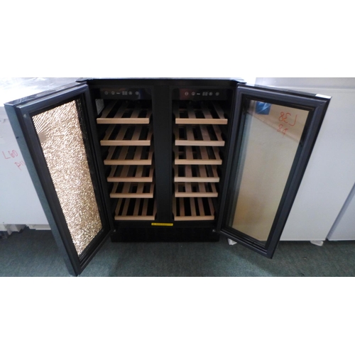 3186 - Viceroy Under Counter 2 Door Wine Cooler - ONE DOOR BROKEN - H870xW595xD568   -  Model No  WRWC60DDB... 