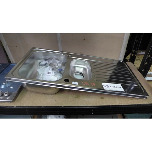 3237 - 2x Blanco Stainless Steel Sinks With Drainers   (398-93)    * This lot is subject to vat