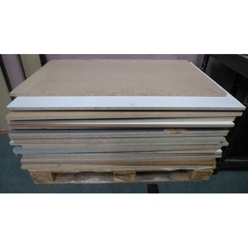 3250 - A pallet of MDF boards  * This lot is subject to vat