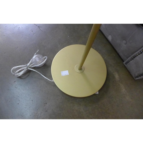 1407 - A floor standing lamp with shell design