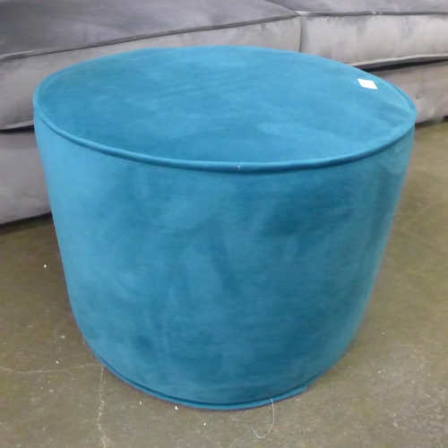 1385 - A teal velvet circular footstool