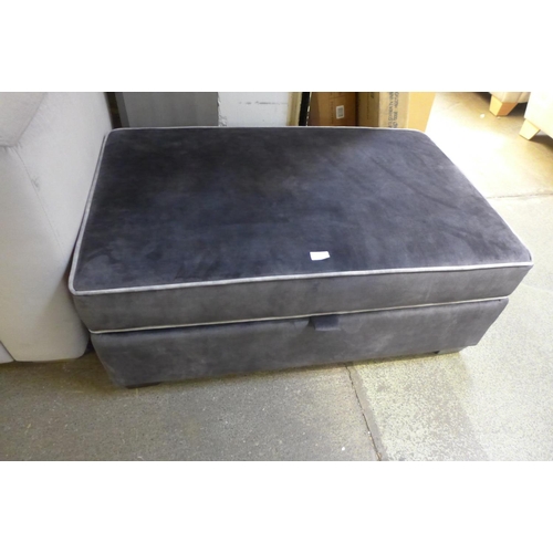 1524 - A grey velvet ottoman footstool