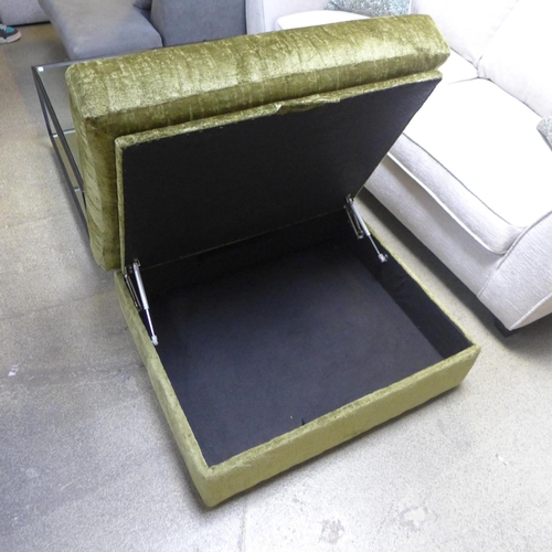 1566 - A green crushed velvet upholstered ottoman footstool