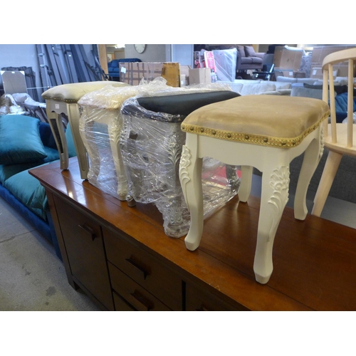 1613 - Four upholstered dressing table stools