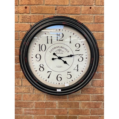 1497 - London Bridge Station large wall clock (71cm)