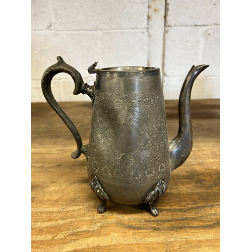 2243 - Vintage teapots and other metal ware