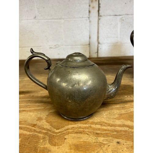 2243 - Vintage teapots and other metal ware