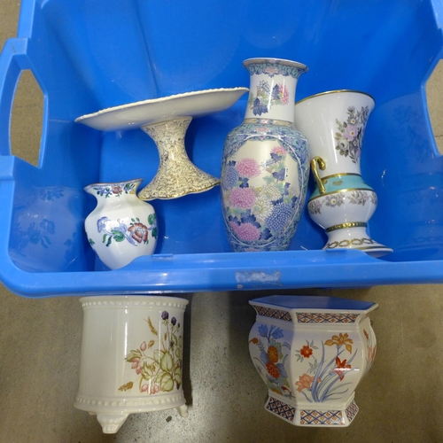 Royal Winton fine ceramic ware Made in Staffordshire, Royal Winton