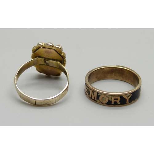 1031 - A Georgian yellow metal mourning ring and a yellow metal and black enamel 'In Memory Of' mourning ri... 