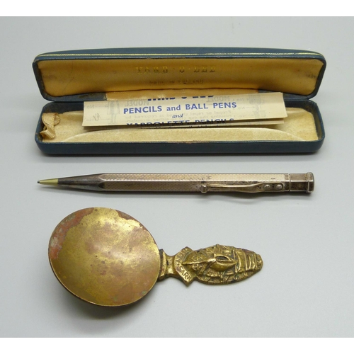 1085 - A silver Yard-O-Led pencil, boxed, and a Cutty Sark tea caddy spoon