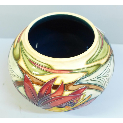 604 - A Moorcroft Heartgring vase, by Emma Bossons, 11cm