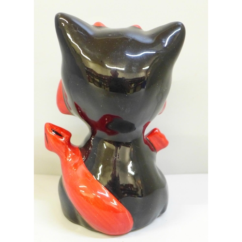 607 - A Lorna Bailey Devil cat, Mephisto, 13cm