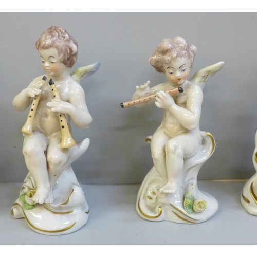 714 - Five Capodimonte figures of putti, two a/f