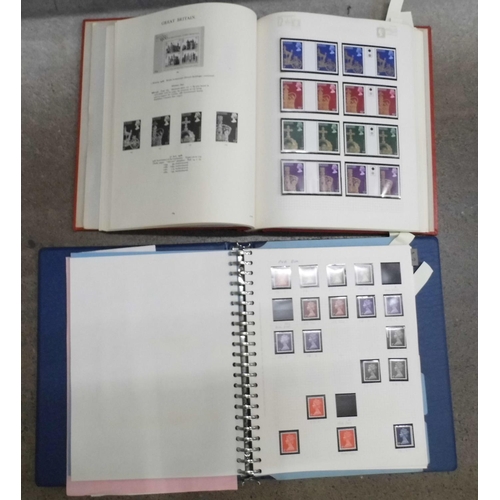 762 - Great Britain 1971-83 unmounted mint commemoratives with many varieties as well as regional definiti... 