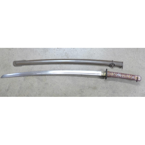 825 - A WWII Japanese sword and scabbard, type 3 Tokyo factory mark NCO, matching number