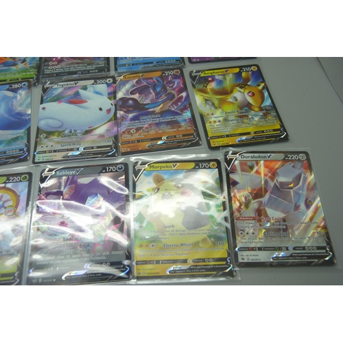 835 - 20 V Pokemon cards