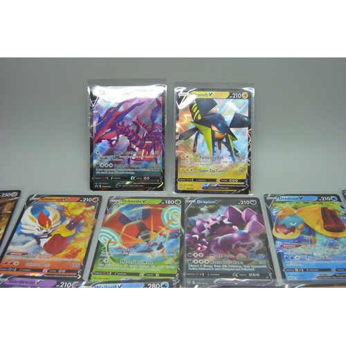 835 - 20 V Pokemon cards