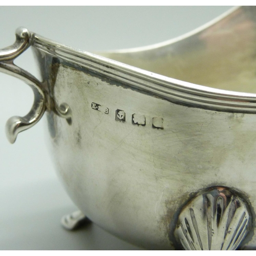 860 - A silver sauce boat, worn Birmingham mark, 116g