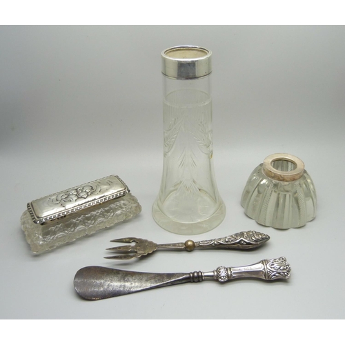 862 - A silver topped glass jar, a/f, a silver rimmed vase, etc.