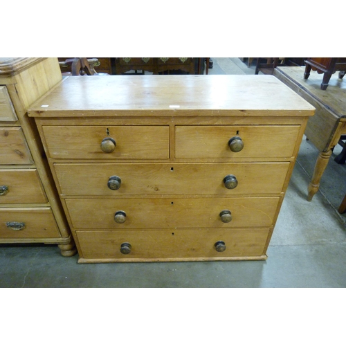 133 - Victorian pine chest of drawers