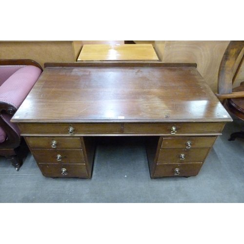 154 - A Victorian mahogany pedestal desk