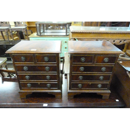 196 - A pair of small mahogany chests of drawers