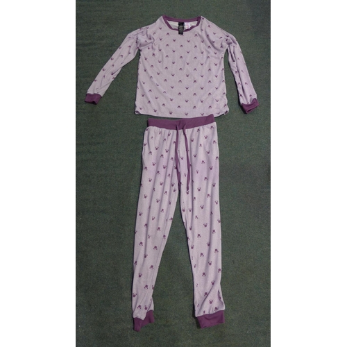 3024 - Quantity of Ladies Disney PJ sets and Loungewear, mixed sizes   * This lot is subject to vat