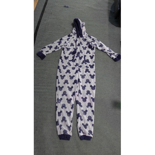 3024 - Quantity of Ladies Disney PJ sets and Loungewear, mixed sizes   * This lot is subject to vat