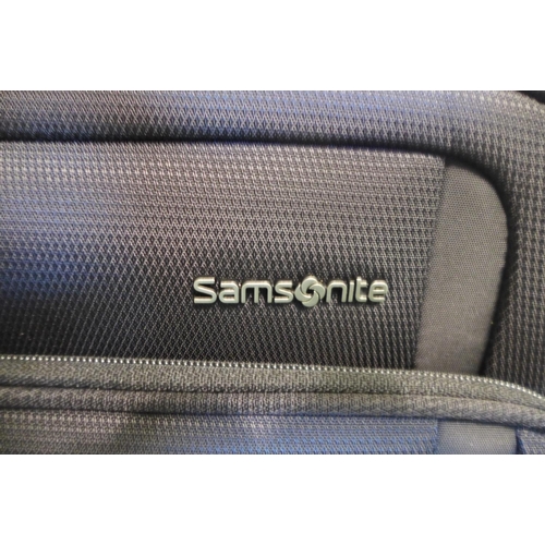 3330 - Samsonite 2pc Soft Luggage Cases (294-907)  * This lot is subject to vat