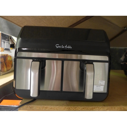 3373 - Sur Table Air Fryer Old With 2  X 3.8L Baskets  (294-199)    * This lot is subject to vat