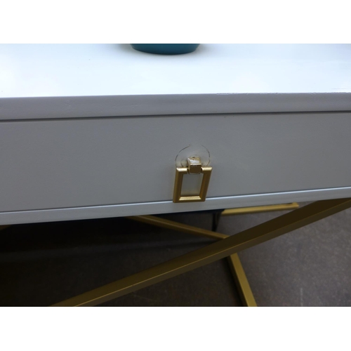 1452 - A white two drawer console table