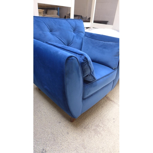 1670 - A Hoxton deep ocean blue velvet armchair