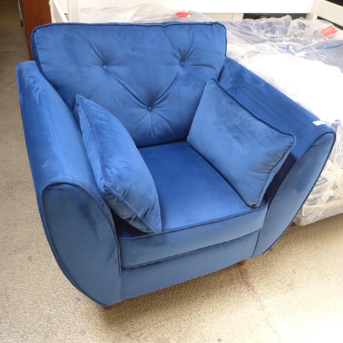 1671 - A Hoxton deep ocean blue velvet armchair