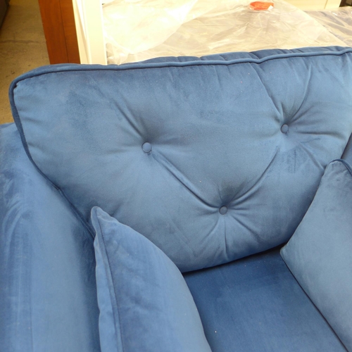 1673 - A Hoxton deep ocean blue velvet armchair