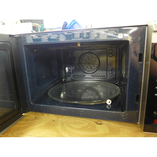 2279 - Samsung microwave oven - unused - W