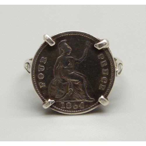 1021 - An 1854 silver four pence coin ring, R