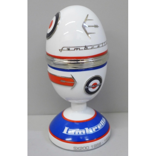 631 - A novelty egg, Lambretta SX200 Edition, Bradford Exchange