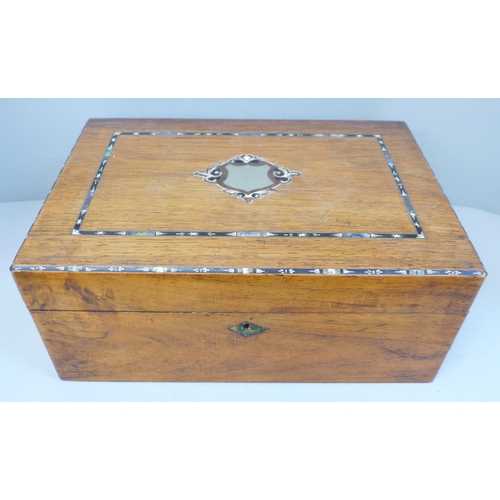 706 - An inlaid wooden sewing box