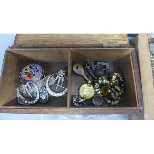 766 - Two wooden boxes of costume jewellery including 9ct gold (9g approximate) and a micro mosaic brooch