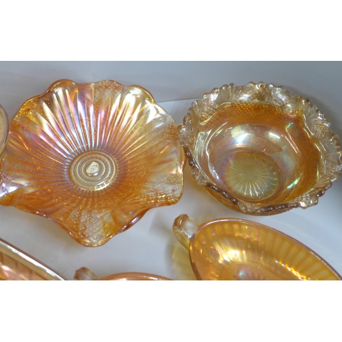 847 - Ten items of marigold carnival glass **PLEASE NOTE THIS LOT IS NOT ELIGIBLE FOR POSTING AND PACKING*... 