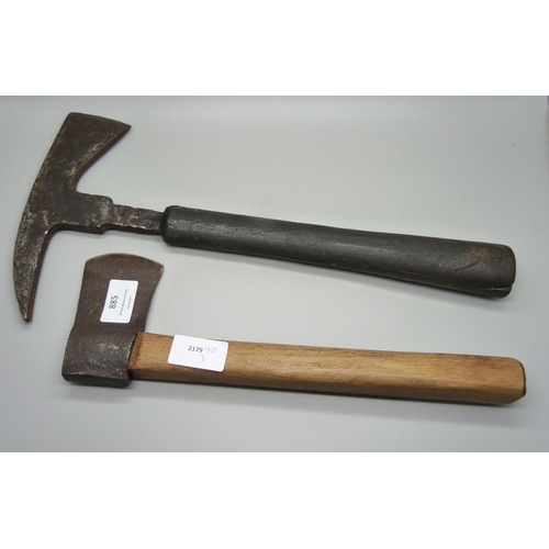 885 - A WWII Chillington rescue axe and a Sapper axe