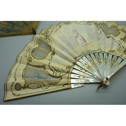 889 - Two 18th/19th century fans. One boxed and made by J Duvelleroy, 167 Regent St W. London. Features 15... 