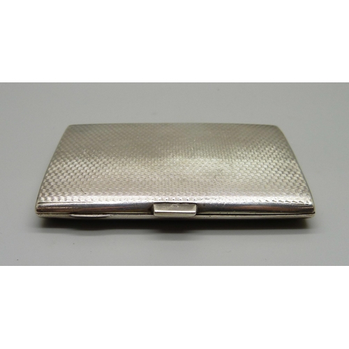 906 - A silver cigarette case, Chester 1940, 70g