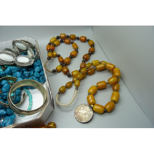 936 - A collection of costume jewellery including turquoise