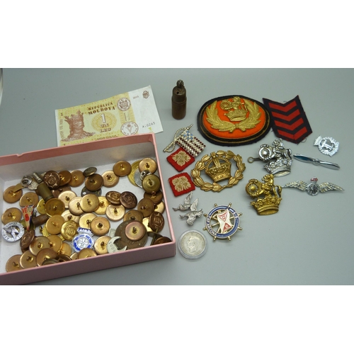 948 - Assorted badges and buttons; military and railway, etc.